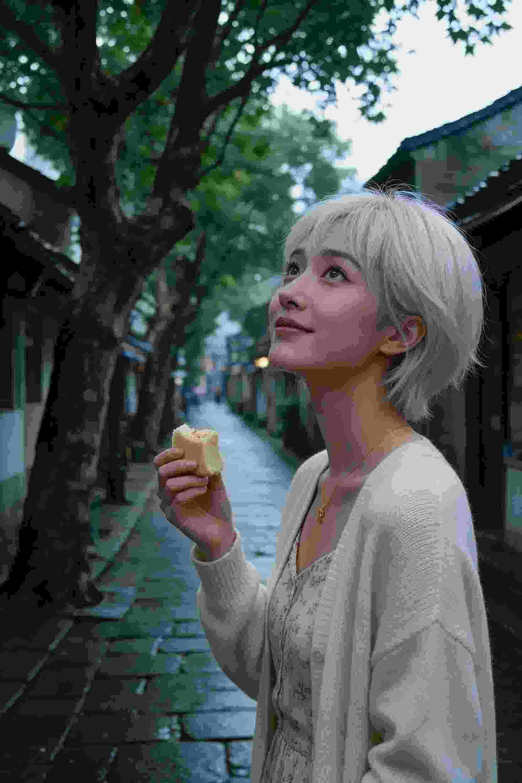 短剧《深海回声》封面